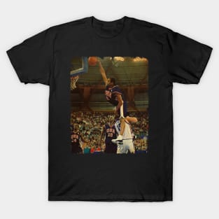 Vince Carter - Vintage Design Of Basketball T-Shirt